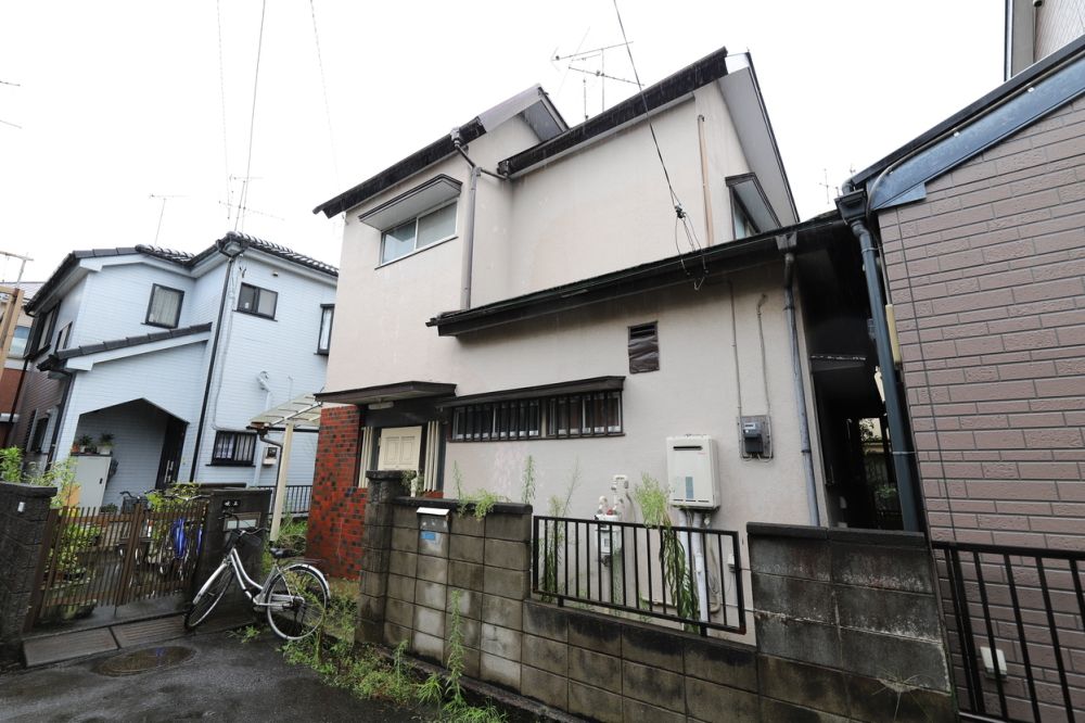 仮 備後東戸建住宅一ノ割の3k賃貸一戸建て ペット可物件です 床下収納有り 経済的な都市ガス物件です クリーニング費用退去時精算 初期 費用クレジット決済可 ドラックストアセイムスまで徒歩4分 350ｍ ダイソーまで徒歩9分 750m 春日部中央総合病院