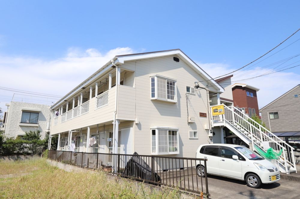 シャルム杉山北越谷の1k賃貸アパート 初期費用 13 5万円以内 お家賃1ヵ月分無料 クッションフロアにリフォーム済みです 2面採光 角部屋 安心のテレビモニターフォン付き 退去 時クリーニング費用不要 スーパーコープ徒歩3分 約230ｍ セブンイレブン