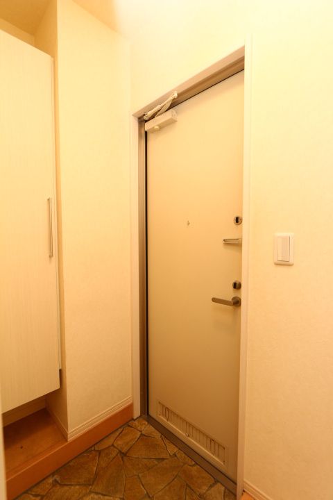 【玄関】　シンプルで使いやすい玄関