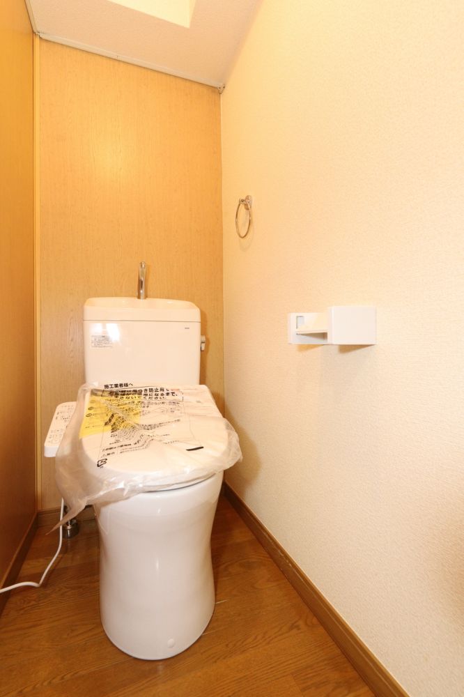 【トイレ】　写真別部屋