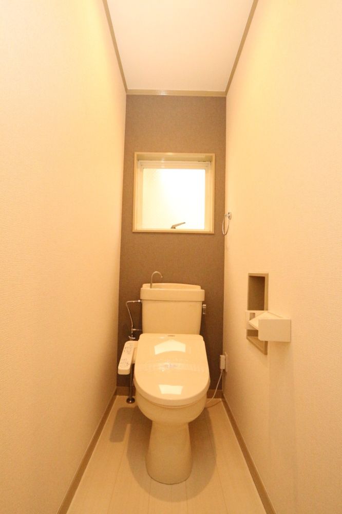 【トイレ】　別部屋